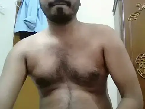 Snapshot of desiboyasif chatting on 09-10-25, 04:39 desiboyasif online show from 09-10-25, 04:39