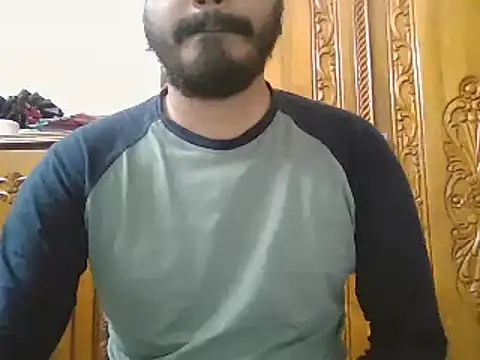 Snapshot of desiboyasif chatting on 01-07-25, 04:27 desiboyasif online show from 01-07-25, 04:27