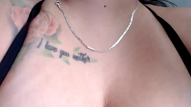 Snapshot of SOPHIA_SQUIRTPUSSY chatting on 07-04-26, 12:06 SOPHIA SQUIRTPUSSY online show from 07-04-26, 12:06