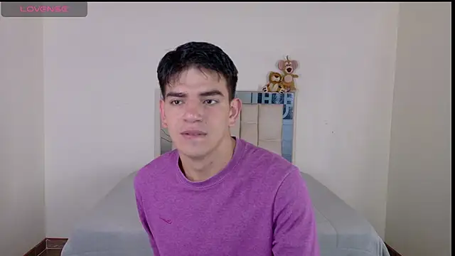 Snapshot of Ares_Johnson chatting on 06-14-26, 01:01 Ares Johnson online show from 06-14-26, 01:01