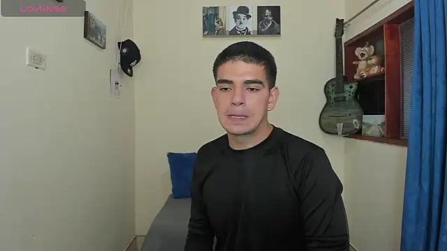 Snapshot of Ares_Johnson chatting on 02-09-25, 10:21 Ares Johnson online show from 02-09-25, 10:21