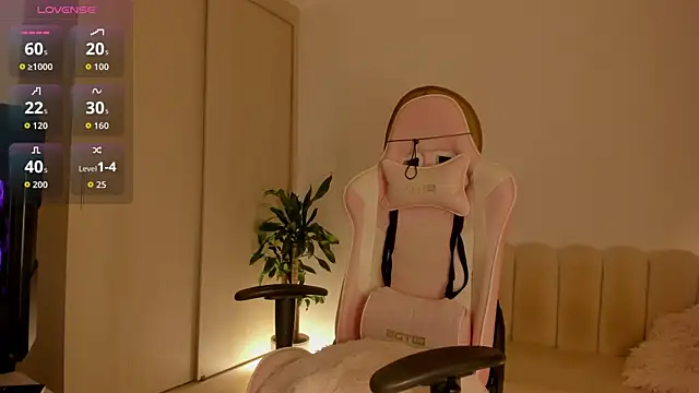 LittleSofia  online show from 10-10-25, 02:45