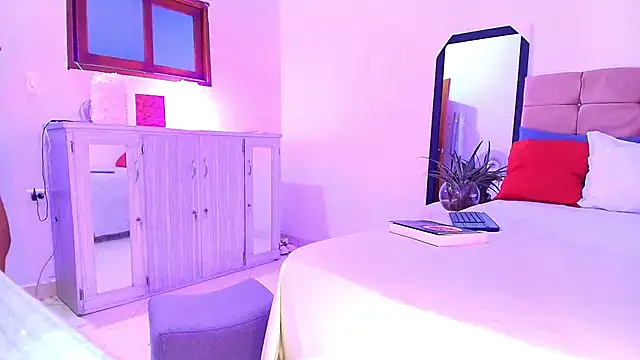 PaoL22 online show from 02-28-25, 05:37