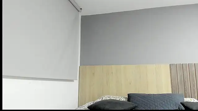 rebeca cortez  online show from 12-02-25, 07:59