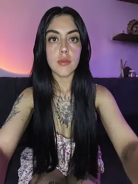Snapshot of Mazikeen-- chatting on 05-24-26, 10:42 Mazikeen-- online show from 05-24-26, 10:42