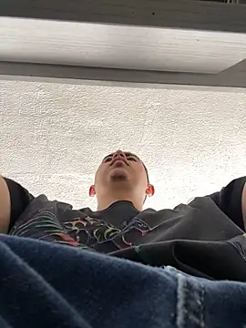 DanielGomez9 online show from 02-03-25, 04:31