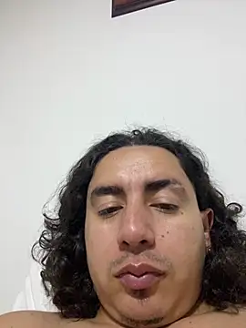 DanielGomez9 online show from 06-15-26, 01:17