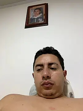 DanielGomez9 online show from 03-11-25, 04:19