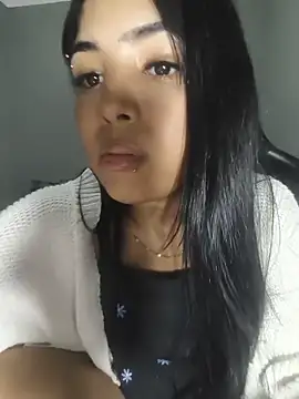 Livia Diaz online show from 05-16-26, 01:37