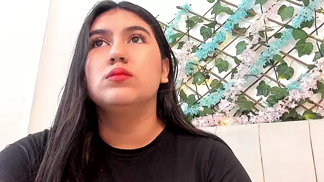 LexiiBloom online show from 10-18-25, 10:28