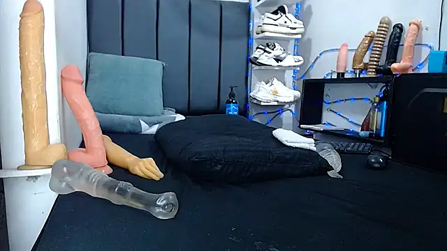 LaGersoon online show from 11-11-25, 03:34