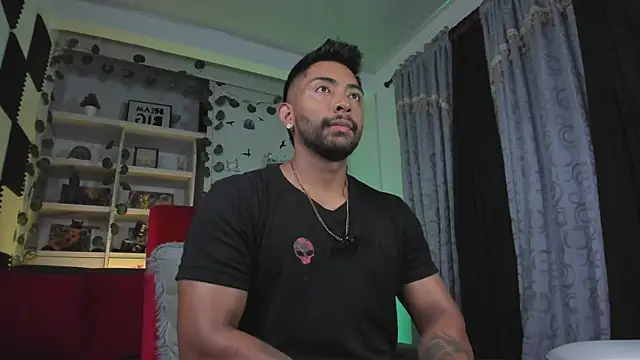 Couple muscle1 online show from 01-13-26, 08:46