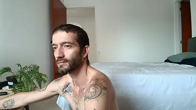 Snapshot of ALEJANDRO_BIGCOCK chatting on 07-04-26, 05:50 ALEJANDRO BIGCOCK online show from 07-04-26, 05:50