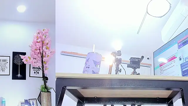 Siouxsie cenobite online show from 11-29-25, 11:21