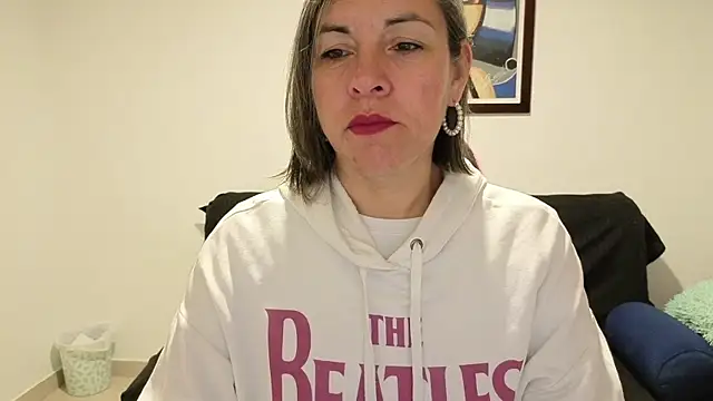 Lady breaks hearts online show from 01-17-26, 10:19