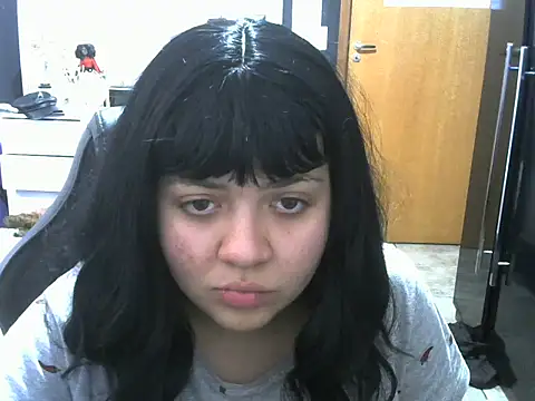 Snapshot of RuthBunny chatting on 06-15-26, 07:24 RuthBunny online show from 06-15-26, 07:24