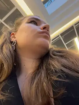 Holy Tereza online show from 04-03-26, 03:07