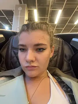 Snapshot of Holy_Tereza chatting on 07-04-26, 03:27 Holy Tereza online show from 07-04-26, 03:27