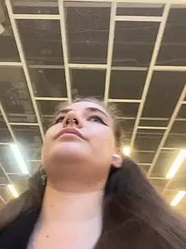 Snapshot of Holy_Tereza chatting on 05-16-26, 03:55 Holy Tereza online show from 05-16-26, 03:55