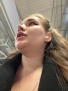 Holy Tereza online show from 01-17-26, 03:37