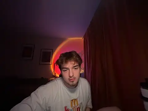 Snapshot of Nathon_ chatting on 03-01-26, 07:36 Nathon online show from 03-01-26, 07:36