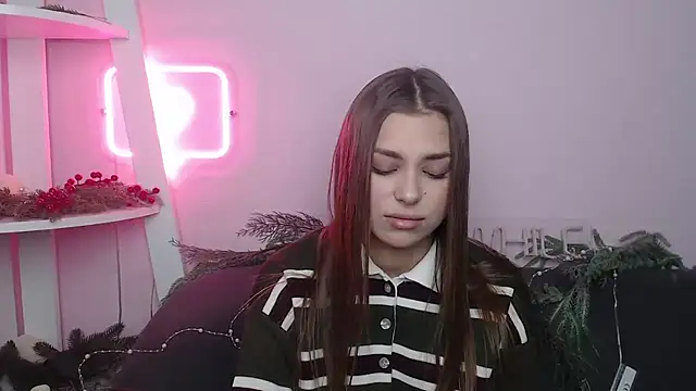 MilanaAngelAs online show from 01-17-26, 05:44