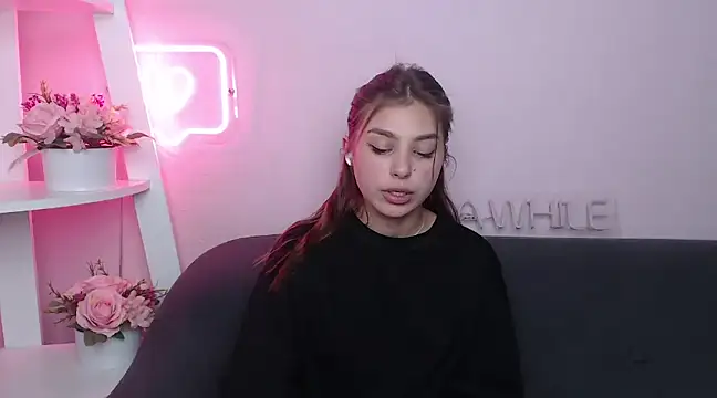 Snapshot of MilanaAngelAs chatting on 03-01-25, 11:50 MilanaAngelAs online show from 03-01-25, 11:50