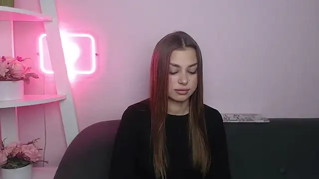 MilanaAngelAs online show from 11-21-25, 01:43