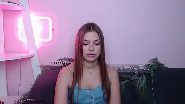 MilanaAngelAs online show from 02-09-26, 06:00