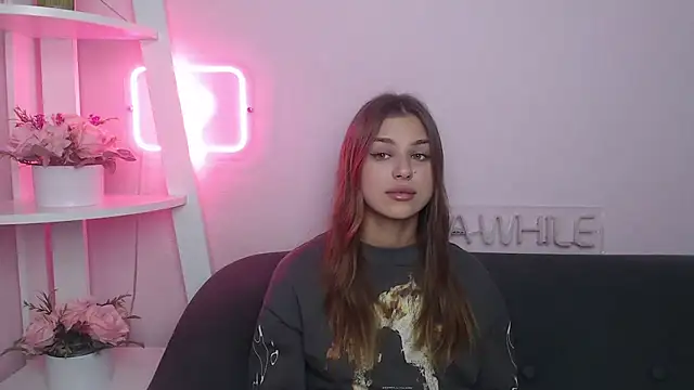 MilanaAngelAs online show from 10-26-25, 05:41