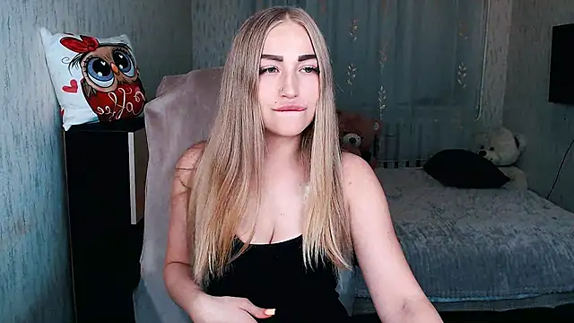 Snapshot of _KittyBoo chatting on 10-07-25, 06:53  KittyBoo online show from 10-07-25, 06:53