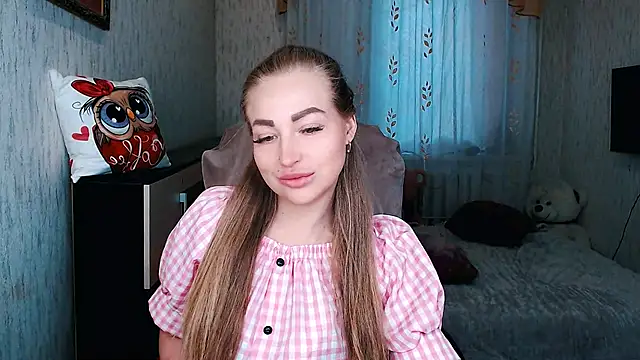 Snapshot of _KittyBoo chatting on 09-28-25, 12:23  KittyBoo online show from 09-28-25, 12:23