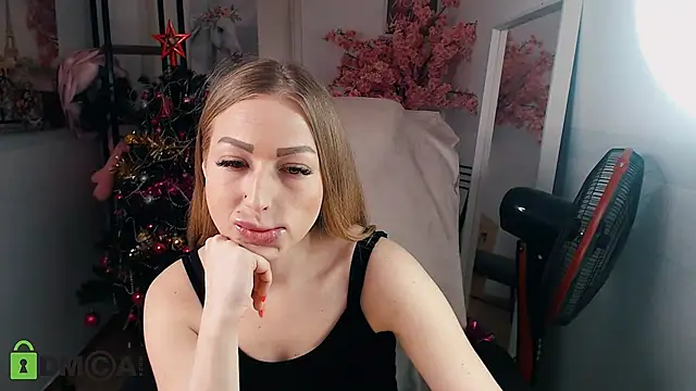 Snapshot of _KittyBoo chatting on 01-14-25, 11:31  KittyBoo online show from 01-14-25, 11:31