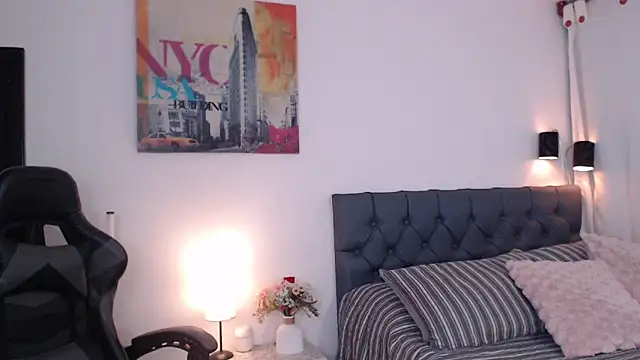 Snapshot of miawilson_1 chatting on 12-03-25, 04:24 miawilson 1 online show from 12-03-25, 04:24