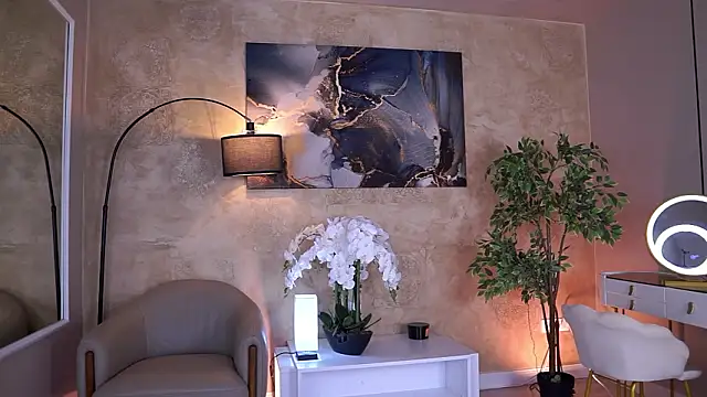 EvaZane online show from 03-25-26, 09:14