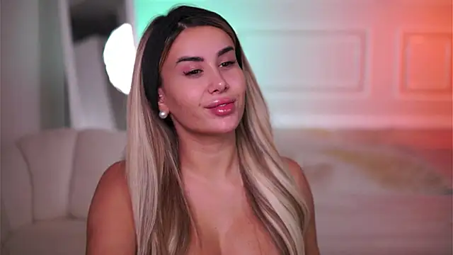 EvaZane online show from 11-29-25, 09:59