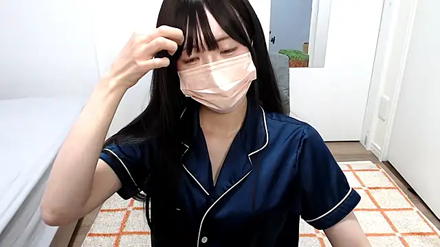  mi tsu ki  online show from 02-22-25, 10:09