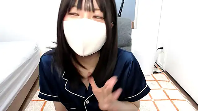  mi tsu ki  online show from 12-22-24, 04:39