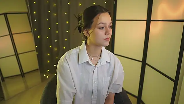 Addelin Moon online show from 02-19-25, 03:27