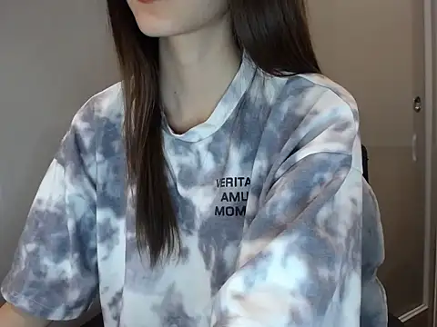 LiDonnaa online show from 12-04-25, 01:32