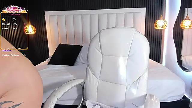 Snapshot of vanity_sex chatting on 01-17-26, 11:47 vanity sex online show from 01-17-26, 11:47