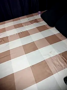 Snapshot of KikiLovesD chatting on 09-16-25, 10:38 KikiLovesD online show from 09-16-25, 10:38