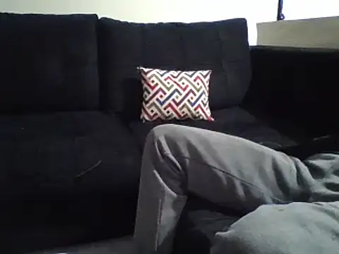 Snapshot of KikiLovesD chatting on 12-31-24, 08:34 KikiLovesD online show from 12-31-24, 08:34