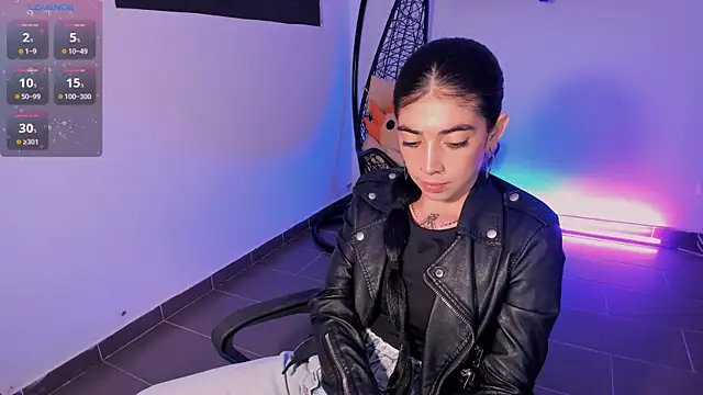 Nina-monroe online show from 02-05-26, 11:33