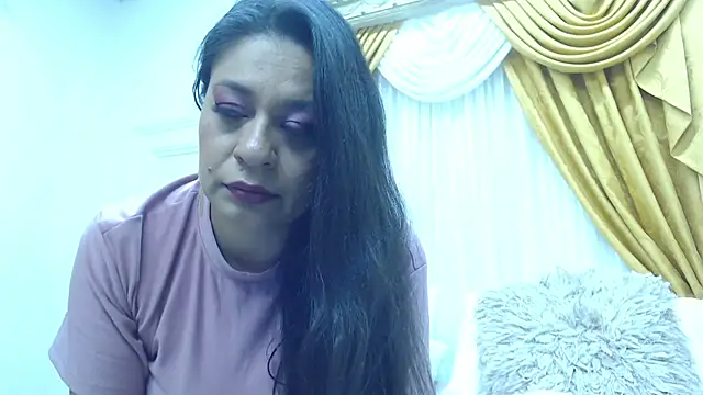 Snapshot of MiaCallie chatting on 03-07-25, 07:49 MiaCallie online show from 03-07-25, 07:49
