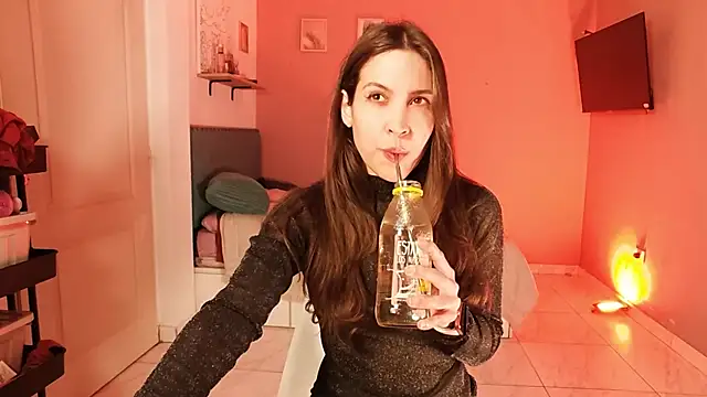 Snapshot of Melisa_cream chatting on 07-01-26, 02:23 Melisa cream online show from 07-01-26, 02:23
