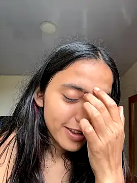 Snapshot of ViolettaSummer chatting on 11-15-25, 08:24 ViolettaSummer online show from 11-15-25, 08:24