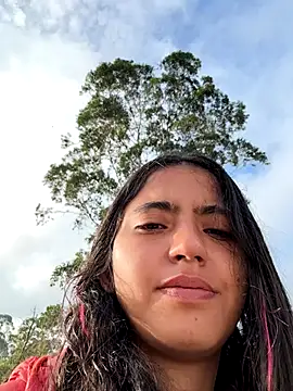 Snapshot of ViolettaSummer chatting on 11-23-25, 12:04 ViolettaSummer online show from 11-23-25, 12:04