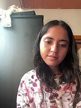 ViolettaSummer online show from 04-17-26, 05:16