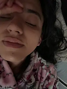 Snapshot of ViolettaSummer chatting on 05-22-26, 01:42 ViolettaSummer online show from 05-22-26, 01:42